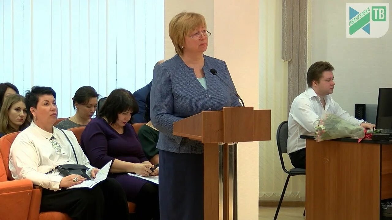 Прокурор ивантеевского района саратовской области. Мособлеирц ивантеевка. Автоколонна ивантеевка 1789 автобусы старые. Трудовая 16 ивантеевка. Мо, г.