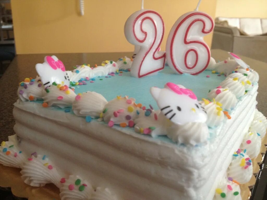 Торт на день рождения 26. Торт на день рождения 26 лет. Тортики на день рождения 26 лет. Красивый торт на день рождения 26 лет. День рождения 26 февраля