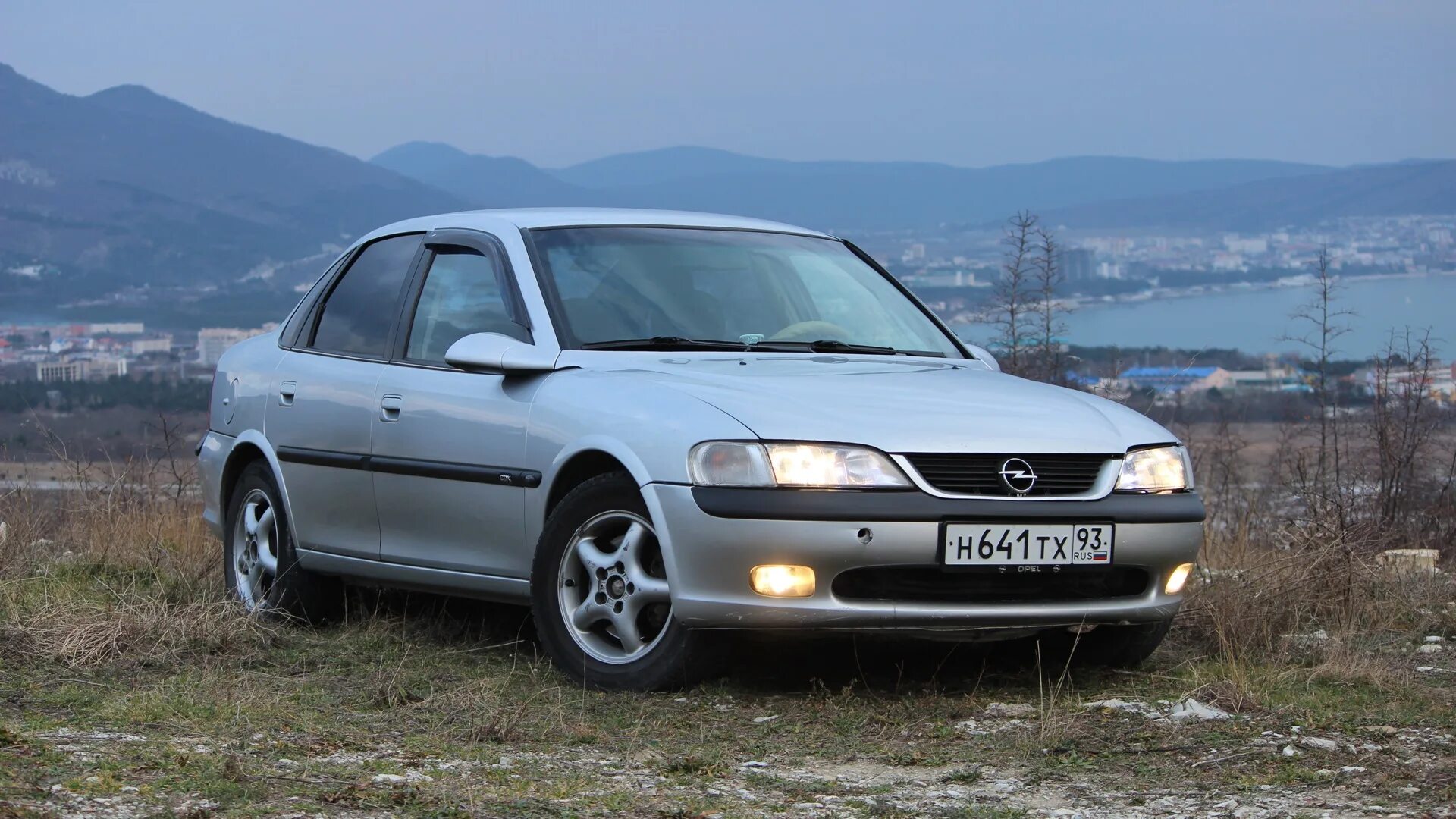 Opel Vectra 2.2. Opel Vectra 2.5. Опель Вектра 95 года. Опель Вектра с 2.2.