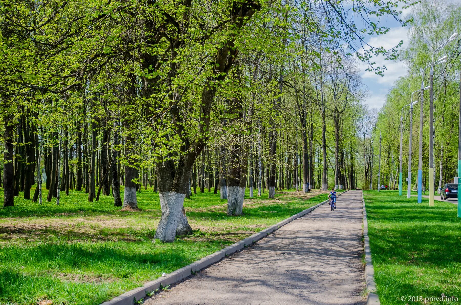 Наро фоминск самолет. Лесопарк елочки Наро-Фоминск. Парк Победы Наро-Фоминск. Парк самолет Наро-Фоминск.