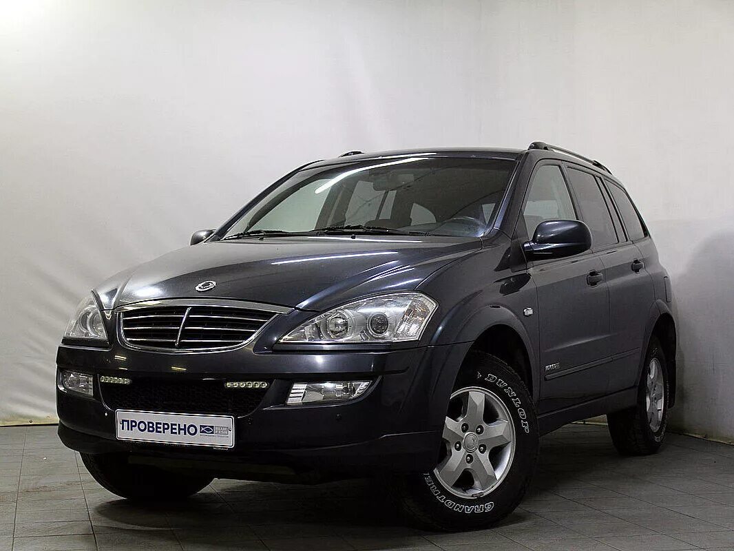 Санг енг производитель. SSANGYONG Kyron 2010. Санг енг Кайрон 2010. Санг Йонг Кайрон 2010. ССАНГЙОНГ Кайрон 2010.