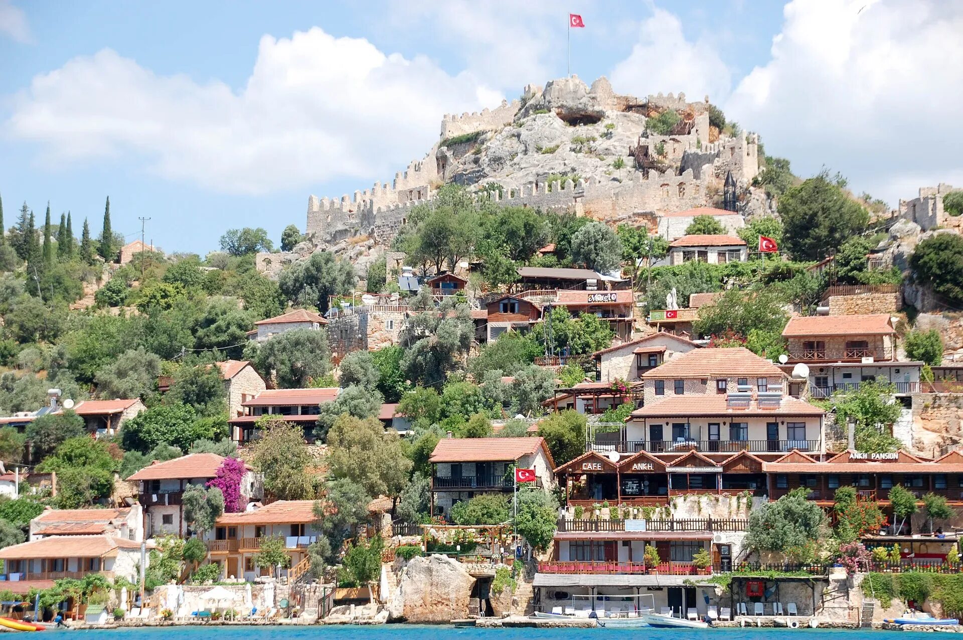 Аланья турция морской порт. Мардин (ил). Зонгулдак. Истамбул город в турции зима. Аланья (турция) города турции.