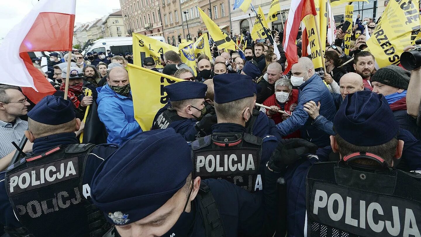 Протесты в Польше 2020. Митинги в Польше 2020. Протесты в Варшаве 2020. Протесты в Польше 2023.