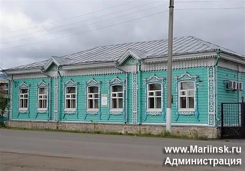 Станция мариинск красноярской ж. Музыкальная школа мариинск. Музыка мариинск. Скульптуры горсада мариинска кемеровской. Ж/д вокзал станции мариинск.