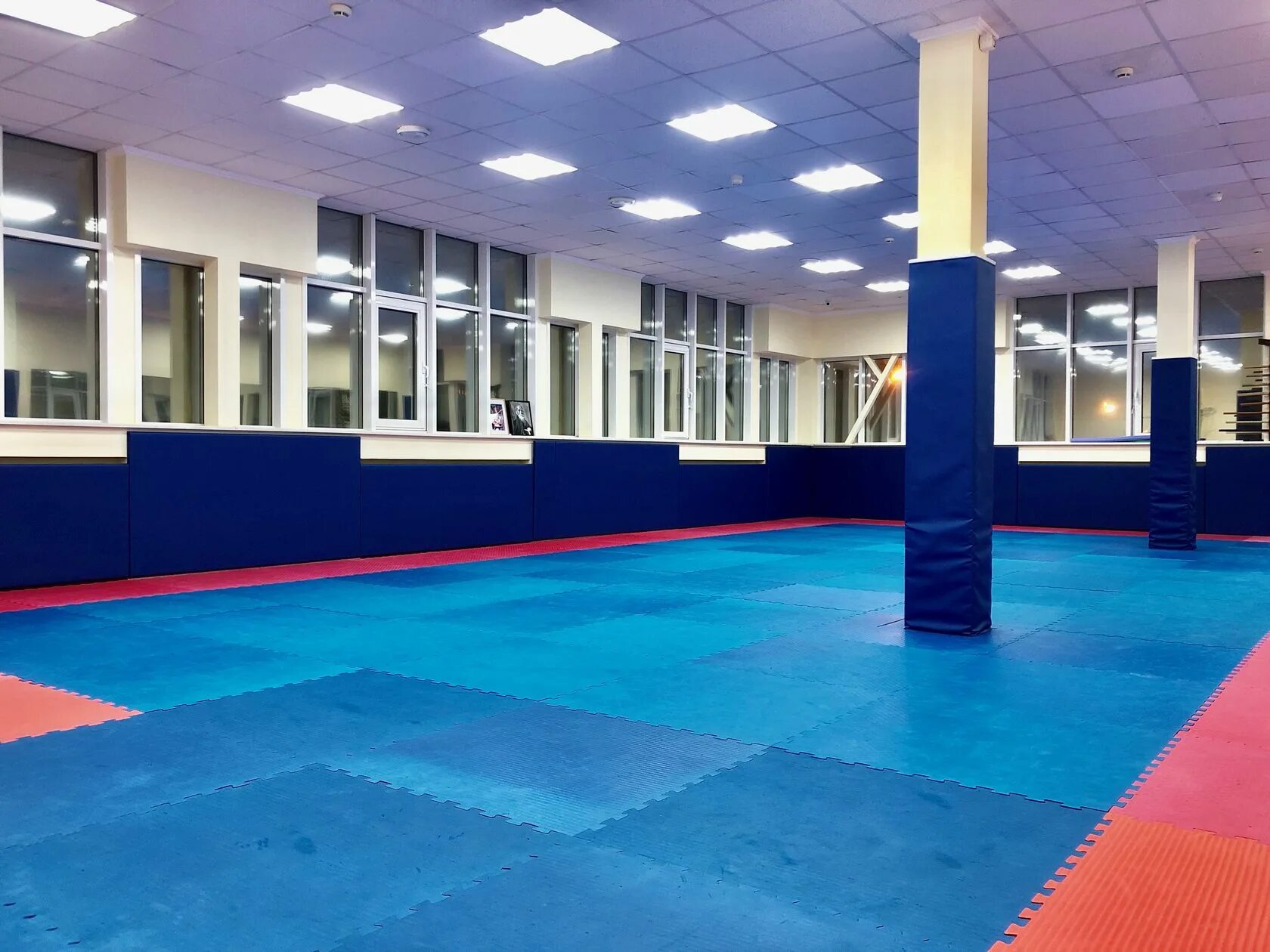 Зевс спортивный клуб. Зевс спортклуб Красногорск. Zeus Красногорск спортивный клуб. СК Красногорск. Лагерь Зевс спортивный.