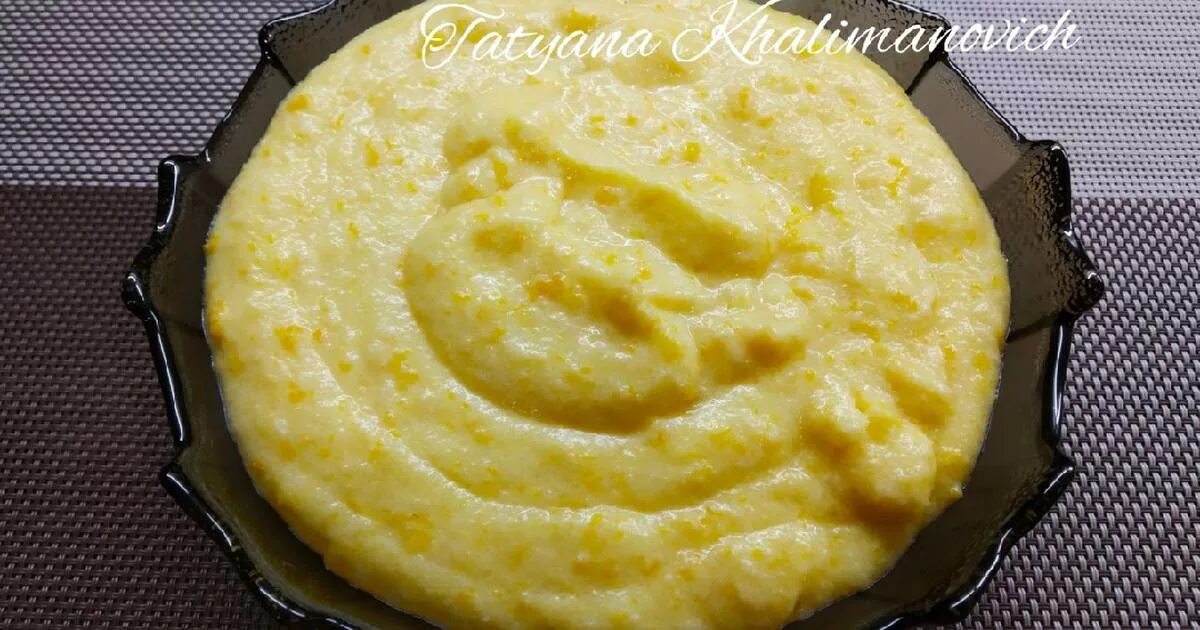 Манная каша с тыквой на молоке. Манная каша с тыквой на молоке. Каша из тыквы с манкой. Тыква манной кашей. Овсянка с тыквой в мультиварке на воде.
