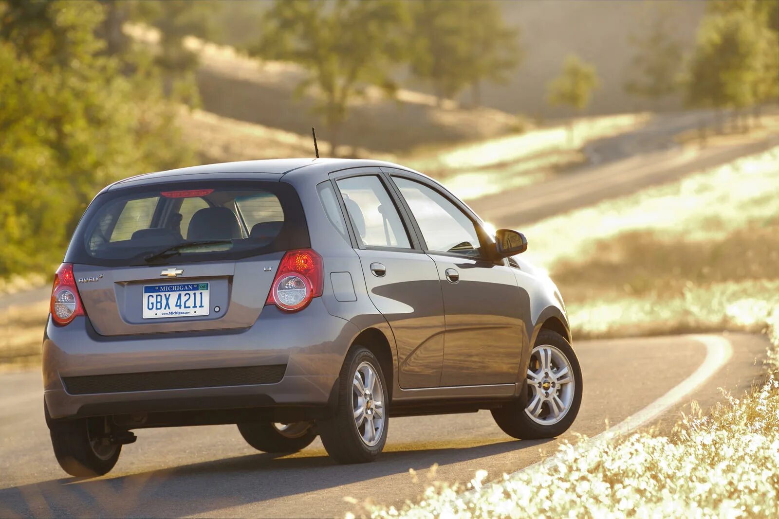 Шевроле хэтчбек 2010. Chevrolet Aveo 2009. Шевроле Авео хэтчбек. Chevrolet Aveo 2008-2011,. Chevrolet Aveo 2008.