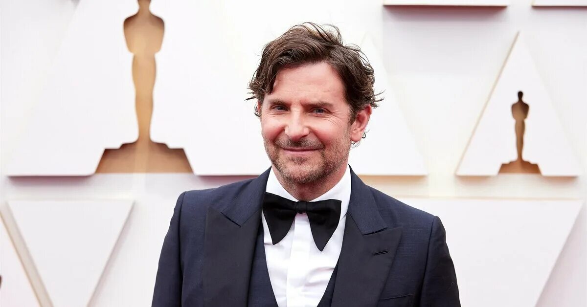 Bradley Cooper. Bradley Cooper 2022. Брэдли Купер сейчас 2022. Брэдли Купер сейчас. Брэдли купер последние новости 2024