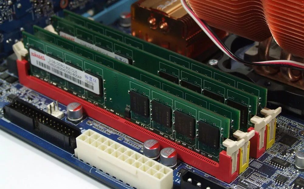 Memory память. Ddr2-4 оперативная память на материнской плате. материнская плата ддр 2 amd. ddr4 разъем. модуль оперативной памяти озу.