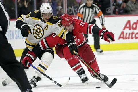 Analyzing Bruins Early Season Struggles w/ Conor Ryan - CLNS Media