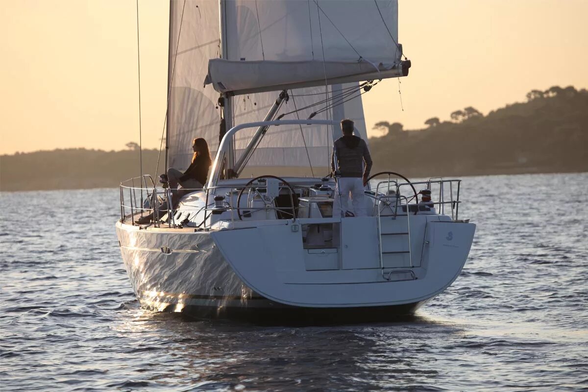 65 футов. Яхта Beneteau 40 футов. Океанис 343 Family. Парусная яхта 50 футов. Oceanis 50 катер.