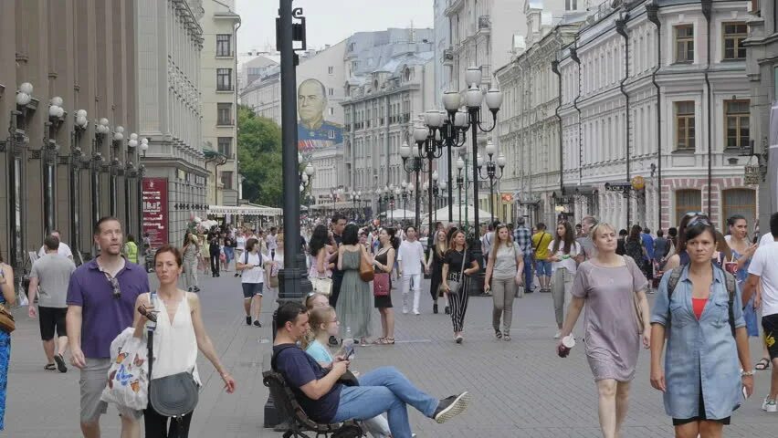 Московский сток. Москва в июне. Москва июнь 2006 года. June Moscow.