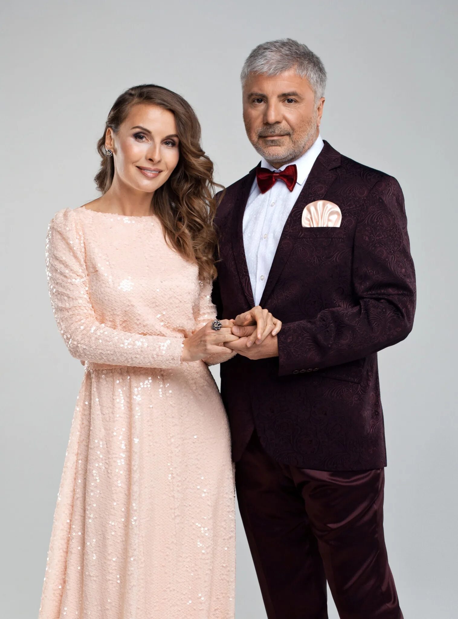 сколько лет детям сосо павлиашвили. сосо павлиашвили жена. сандра павлиашвили. младшая павлиашвили. сандра павлиашвили.