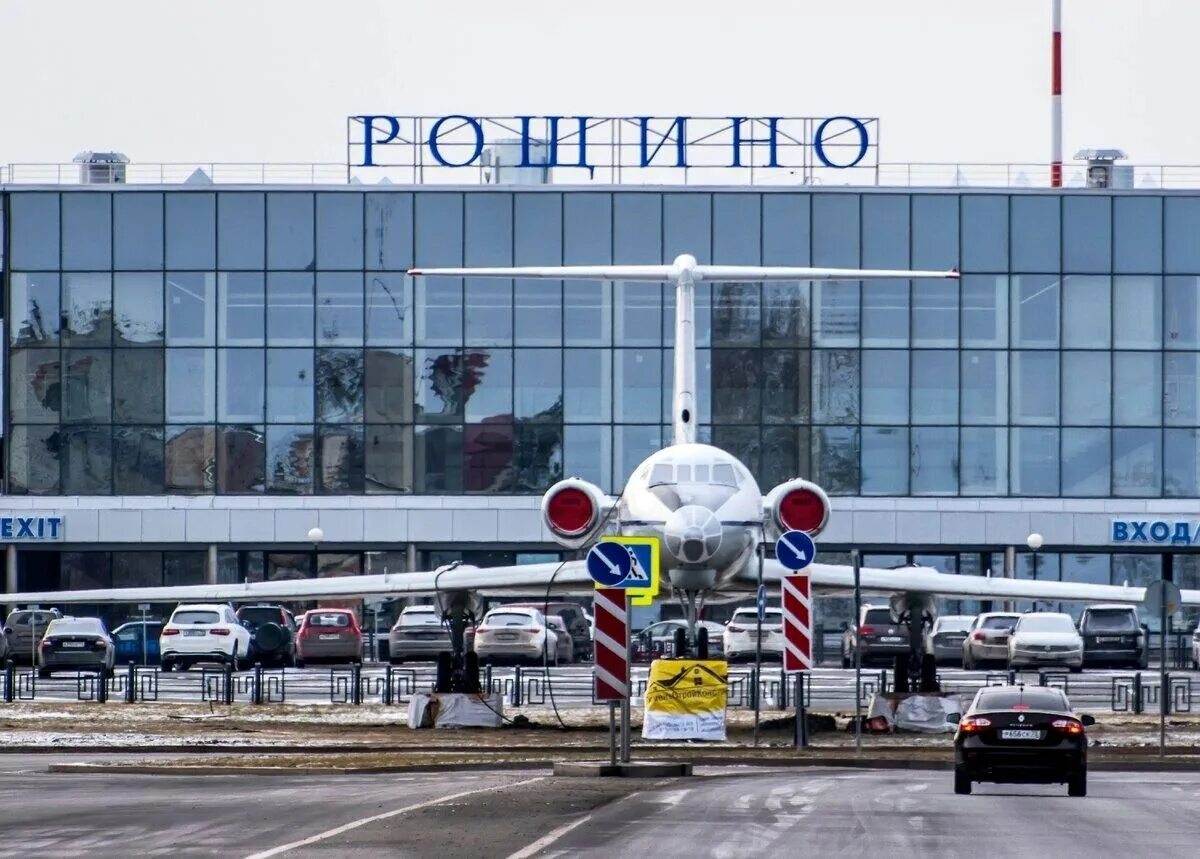 Аэропорт тюмень фото. Аэропорт г тюмень. тюменский аэропорт рощино. аэропорт в тюмени тюмень. аэропорт тюмень tjm, рощино.
