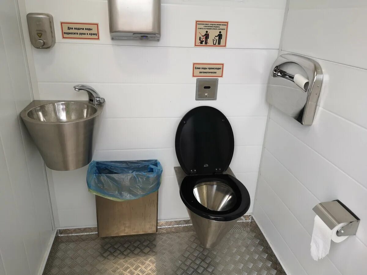 Туалеты должны быть оборудованы. Туалетный модуль премиум класса WC White 5. Общественный туалет. Оборудованиеобдественного туалета. Унитаз для общественного туалета.