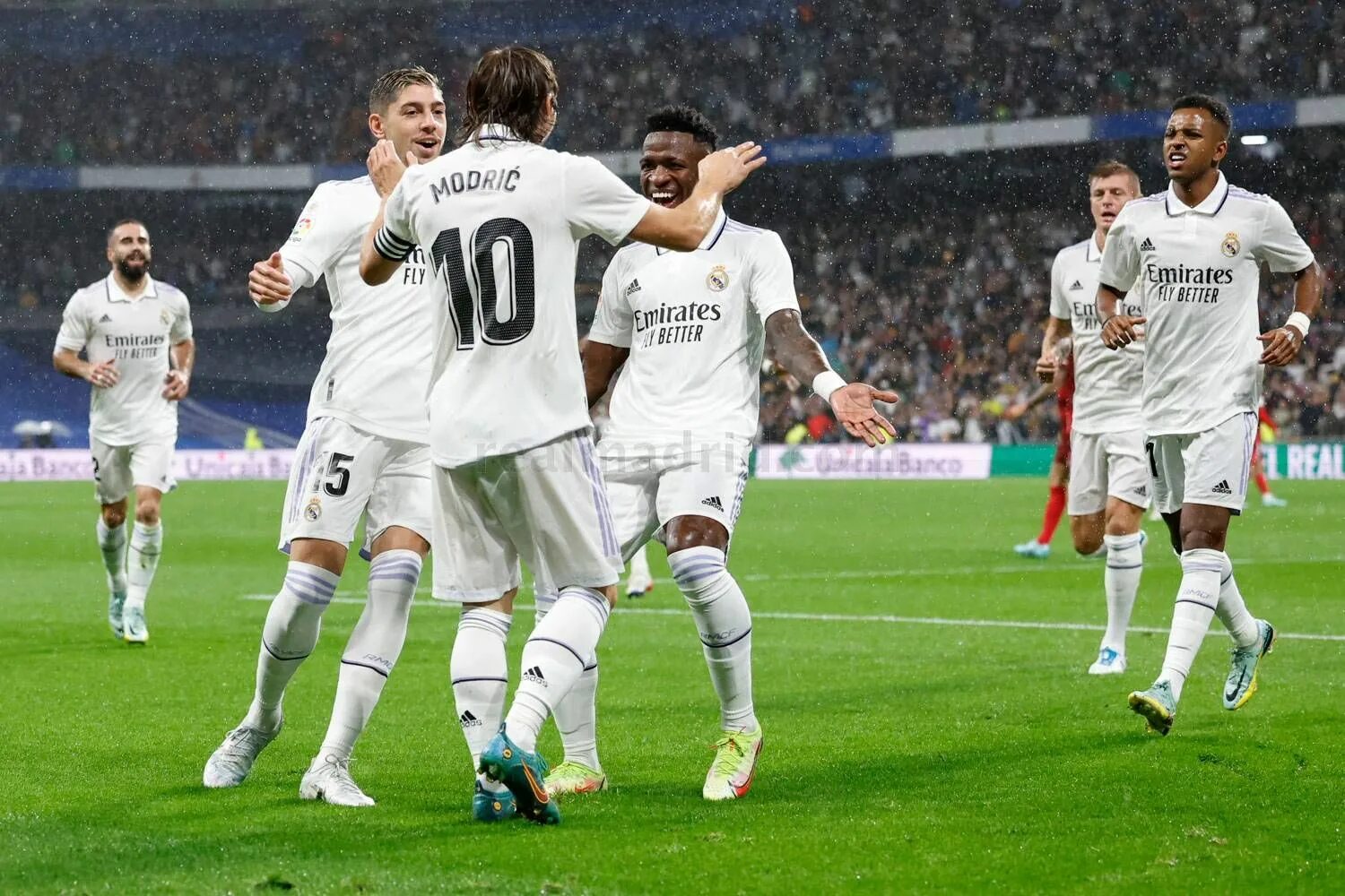 Real madrid vs almeria. Мбаппе был в реал мадриде. Реал мадрид против аталанты счет. Камавинга реал мадрид. Реал мадрид 2022.