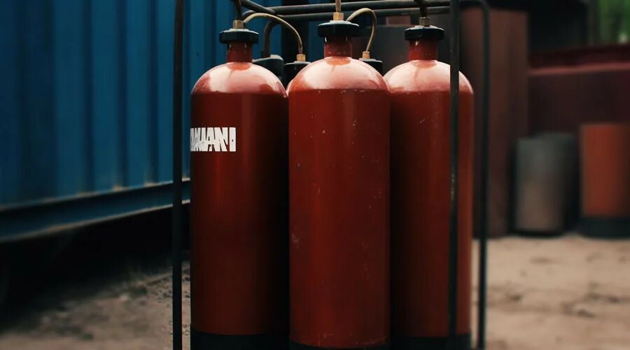 Гелий установка. Баллон для шариков. Баллон азота 200 атм. Гелий установка. Гелий баллон 150 атм.