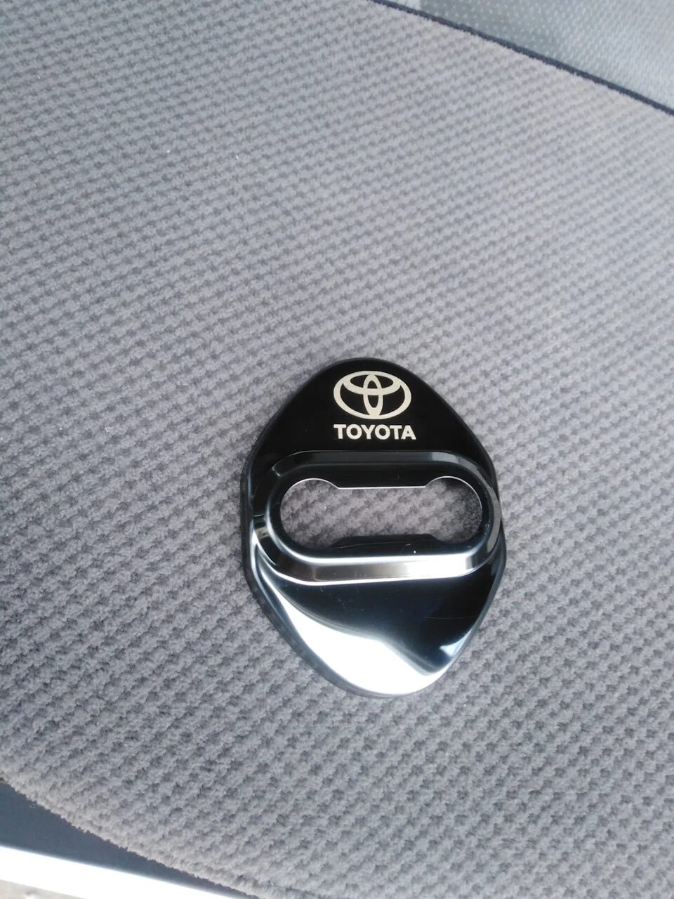Ништяки тойота. Универсальные ништяки toyota. Prius 20 ништяки. Тойота королла 150 ништяки. Современные ништяки для авто.