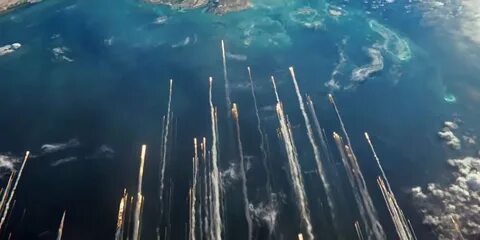 Падает в атмосфере