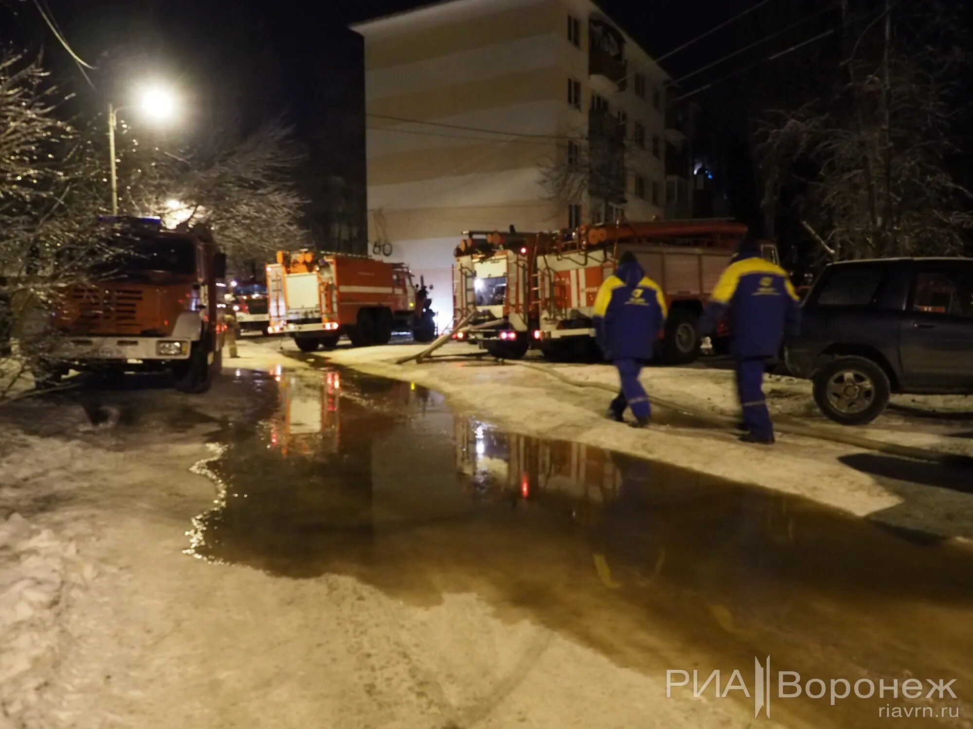 Взрыв в Воронеже сегодня ночью. Взрыв в Воронеже сегодня в Северном. Ситуация в Воронеже на сегодня после взрыва. Что за взрывы воронеже сейчас слышны