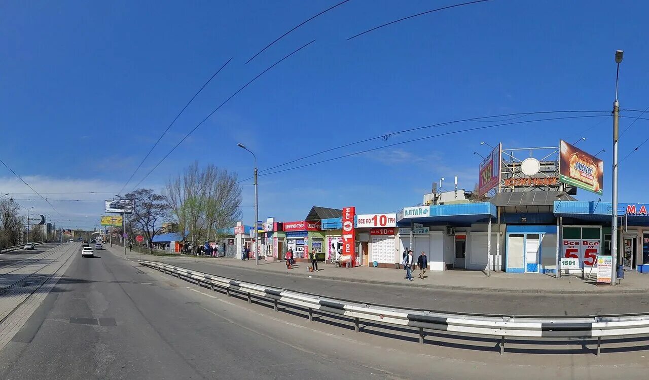 Коммунаров 75 уфа. Г. Гаи павших коммунаров донецк. Коммунаров 6 донецк. Площадь коммунаров донецк.