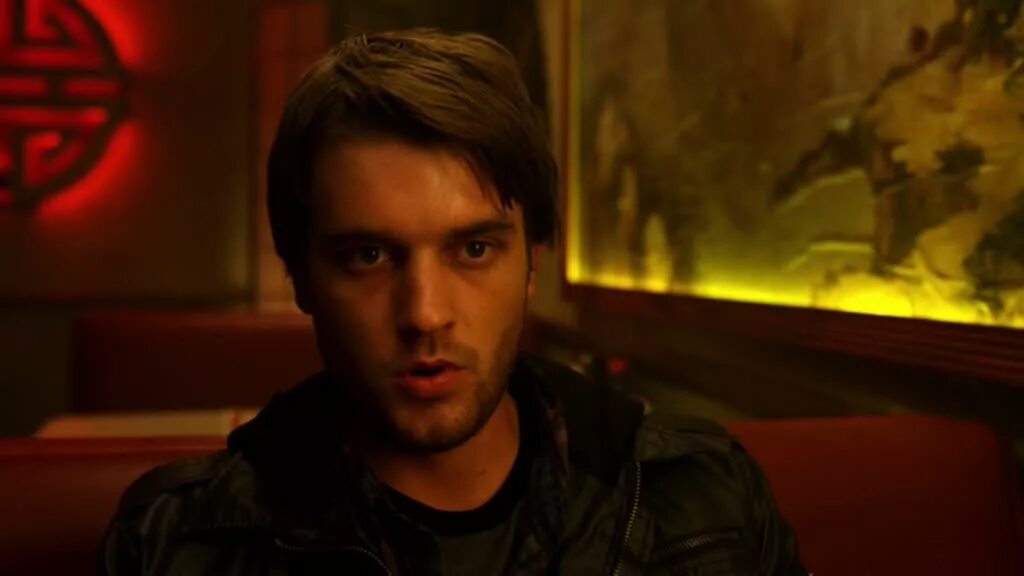 John die. John die. John doe. джон макклейн крепкий орешек. брюс уиллис крепкий орешек.