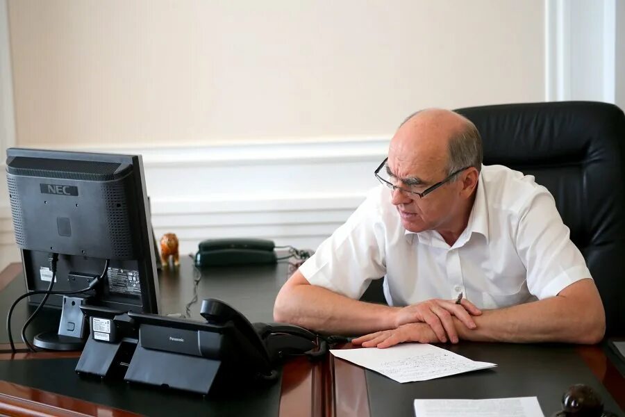 Захарченко дарья анатольевна. Сергей александрович геленджик. Вакансии геленджике директор. Фильев владимир александрович. Захарченко дарья анатольевна.