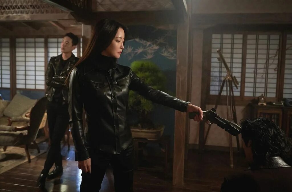 Ким хи сон. Ким хи сон дорама алиса. Элис дорама 2020. Дорам элис. Алиса дорама 2020.