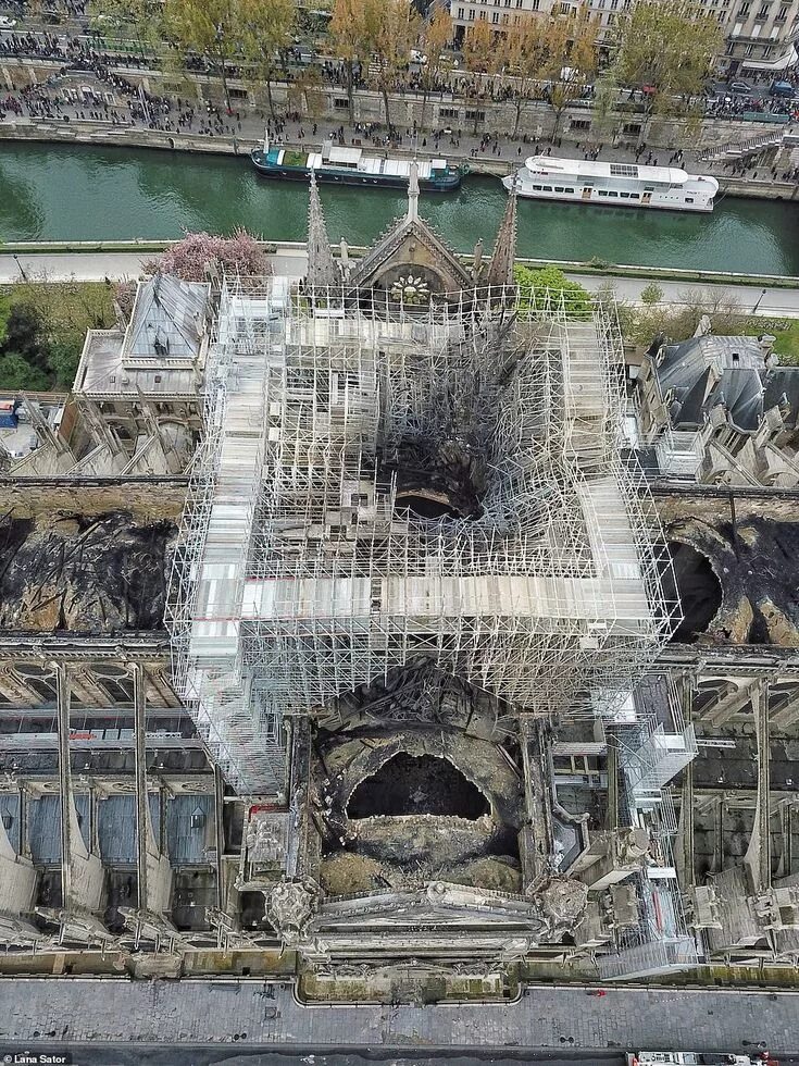 Aerial photos show scale of Notre Dame damage CNN Aerial, Aerial photo, Aerial v