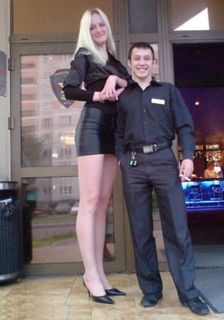 Девушка 190 см. 180 и 2 метра. Хайден панеттьери и владимир кличко фото. 180 и 2 метра. Екатерина лисина 2020.