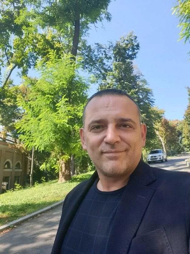 Макс бужанский депутат. Макс бужанский депутат. Депутат макс бужанский. Макс бужанский депутат. Депутат вр украины бужанский.