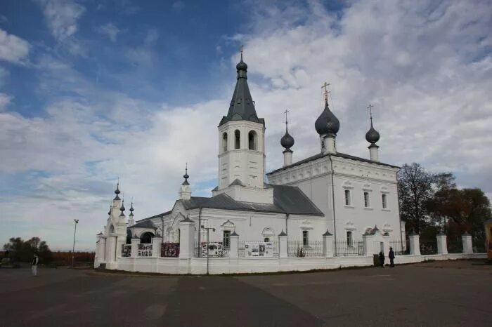 Русско никольское. Никольское подворье Переславль-Залесский. Подворье Никольского монастыря в Годеново. Николо-Волосовский монастырь. Монастырь Волосово Владимирская область.