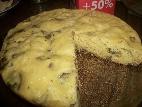 Сырой пирог. Сырный пирог как в друзьях. Сырный пирог в мультиварке. Сырой пирог. Чем полезен сырный пирог.