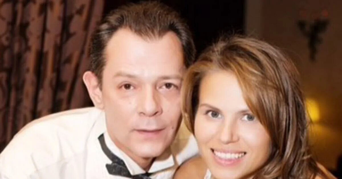 Жена Вадима Казаченко - Ирина Аманти и бывшая Ольга Мартынова, дети и первая суп