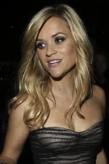 Reese Witherspoon Cleavage.