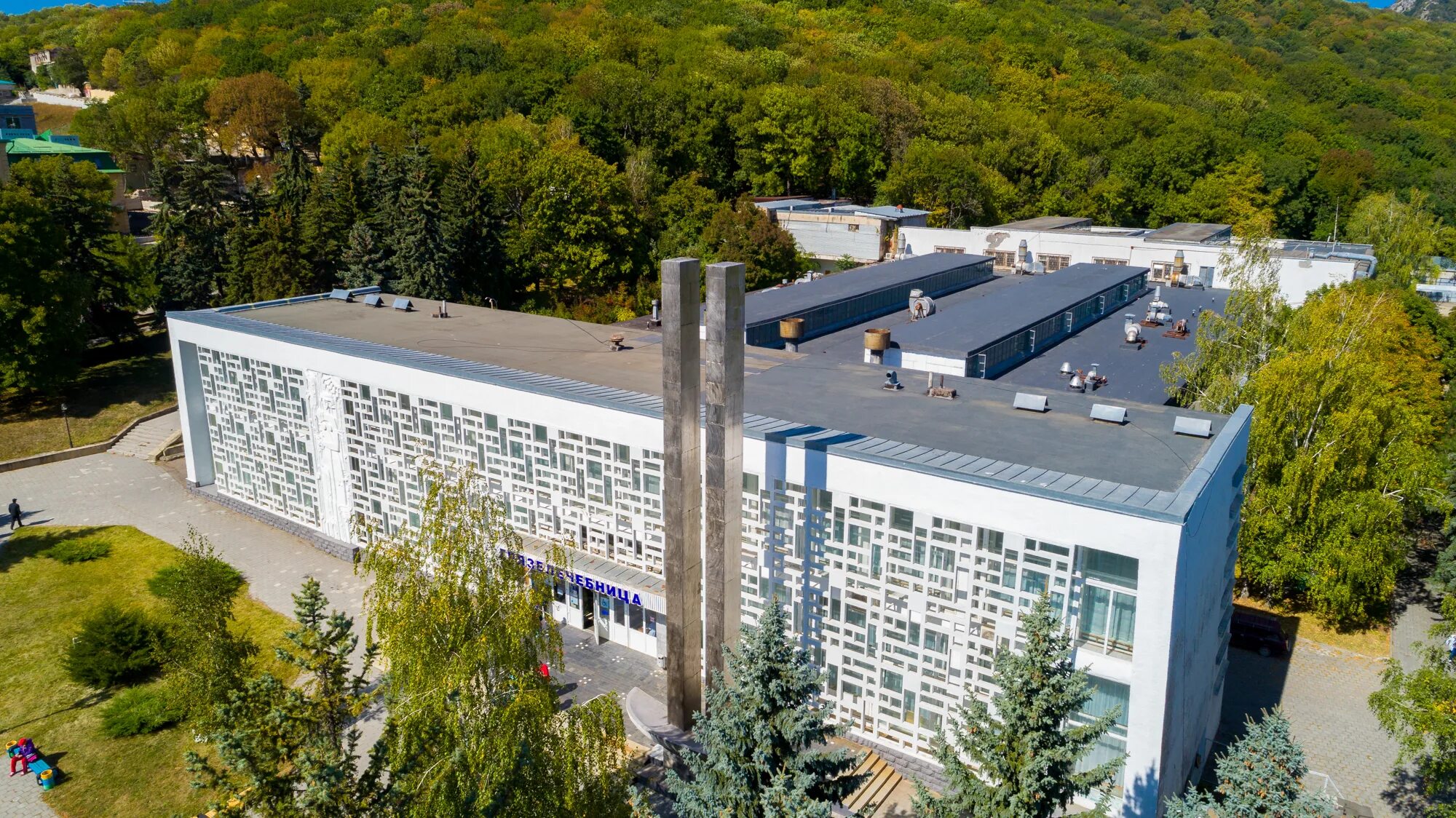 Санаторий карачи алтайский край. Городская больница город зеленогорск красноярский край. Грязелечебница зеленогорск. Грязелечебница зеленогорск красноярский. Санаторий озеро карачи.