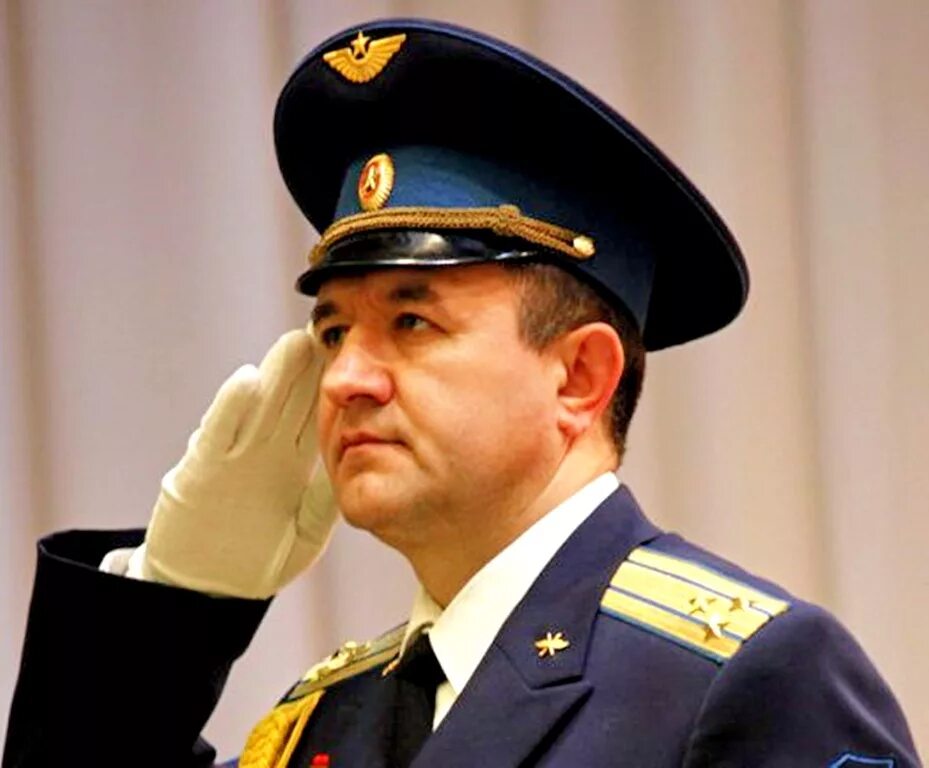 хабибуллин ряфагать махмутович герой. полковник ряфагать хабибуллин. хабибуллин р м. полковник ряфагать хабибуллин. ряфагать махмутович хабибуллин герой российской федерации.