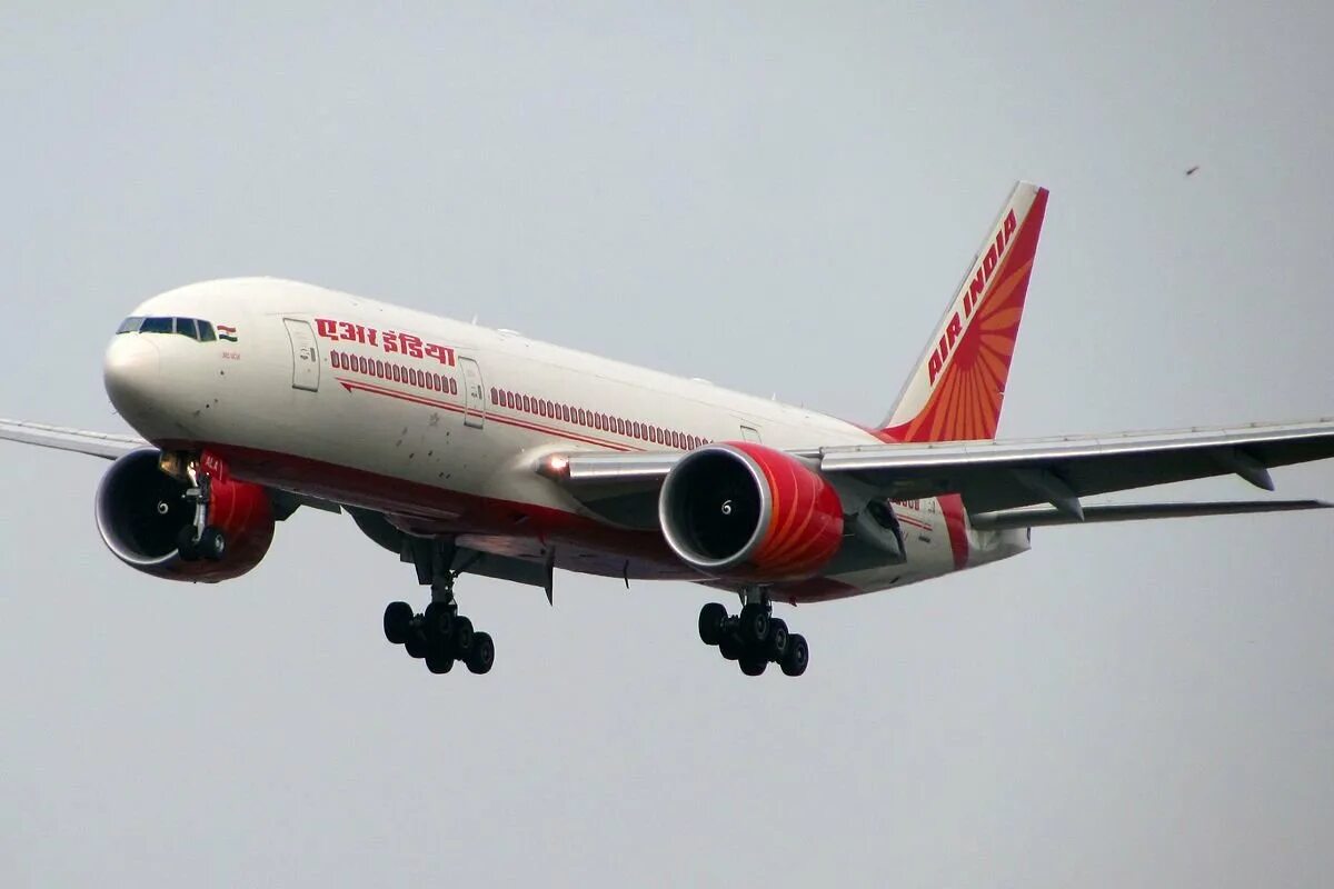 Боинг 777 200. Boeing 777-200lr. Боинг 777 200 LR. B 777-200lr Air India. "Air India 777-300er" корпус самолета.