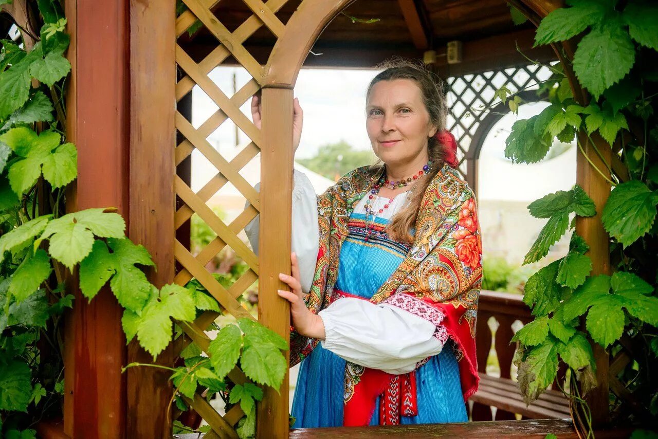 Татьяна толстая писательница. Татьяна толстая биография краткая. Биография т яблонской. Татьяна русь. Живопись - давыдько татьяна.