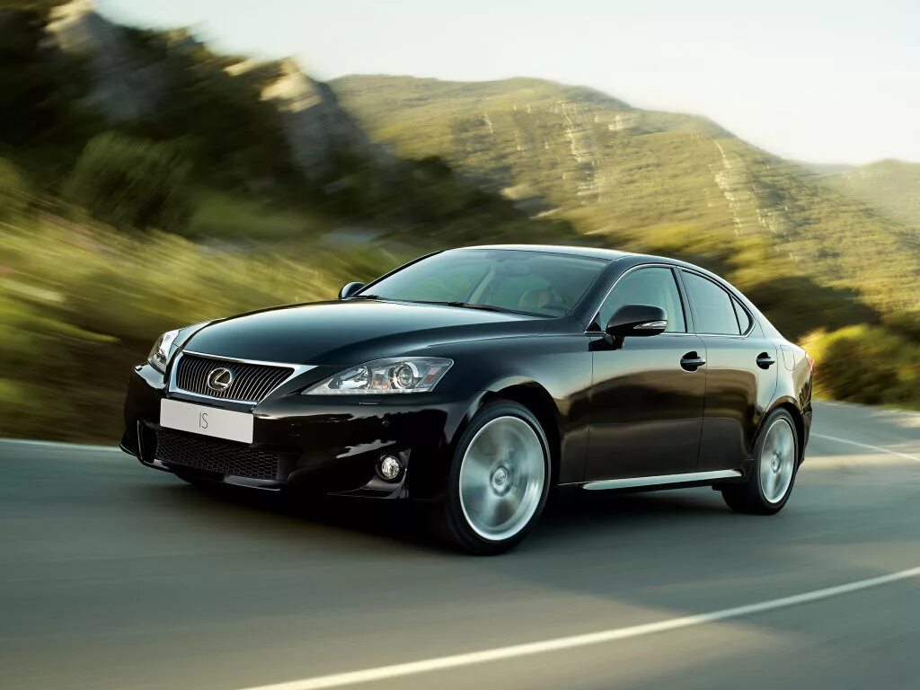 Lexus IS 500 F Sport Performance: последний седан марки с мотором V8 - КОЛЕСА.ру