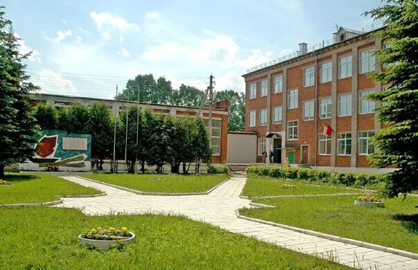 Школа икша. Моу дмитровская гимназия логос, дмитров. Школа 3 дмитров. 11 школа дмитров. Школа 9 дмитров.