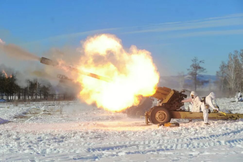 Гаубица д30 вдв. 152 мм гаубица д-20. Стрельба 30. Гаубица д30 вдв. Выстрел из артиллерийского орудия гаубицы д 30.