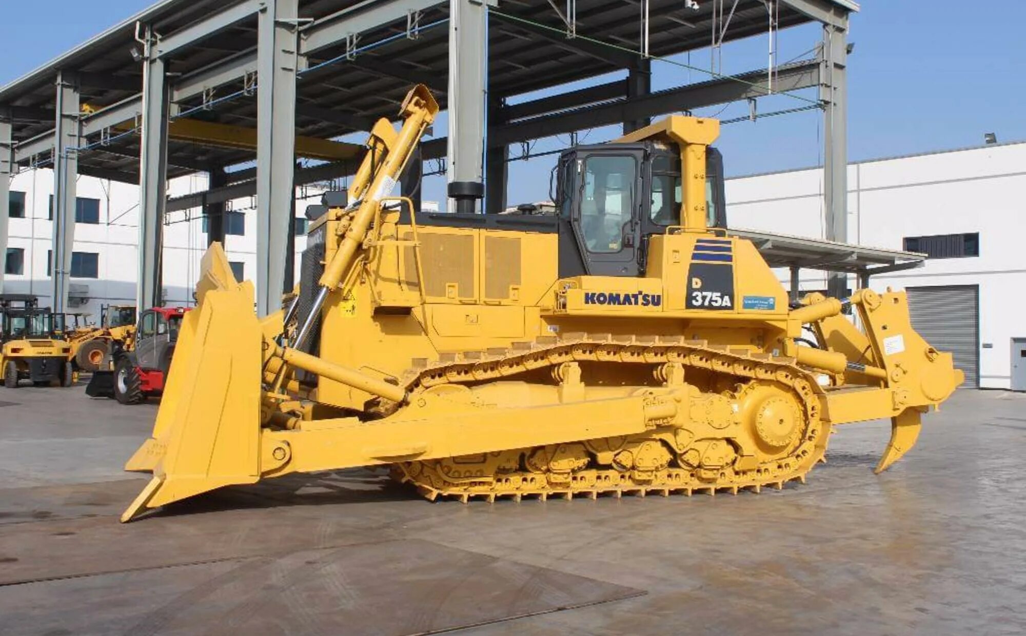 Бульдозер Komatsu d375. Komatsu 375 бульдозер. Бульдозер Komatsu d375a-6. Komatsu бульдозер d135.