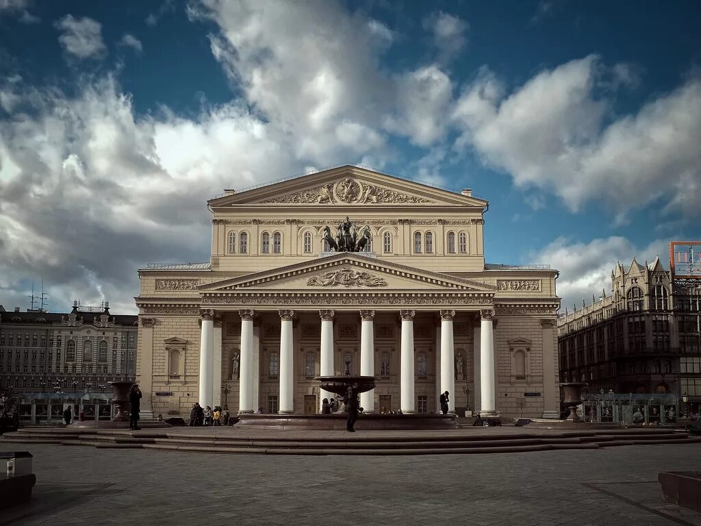 Www bolshoi. Москва. Большой театр. Большой Московский театр. Большой театр в Москве стиль. Большой театр (г. Москва, 1856 год);.