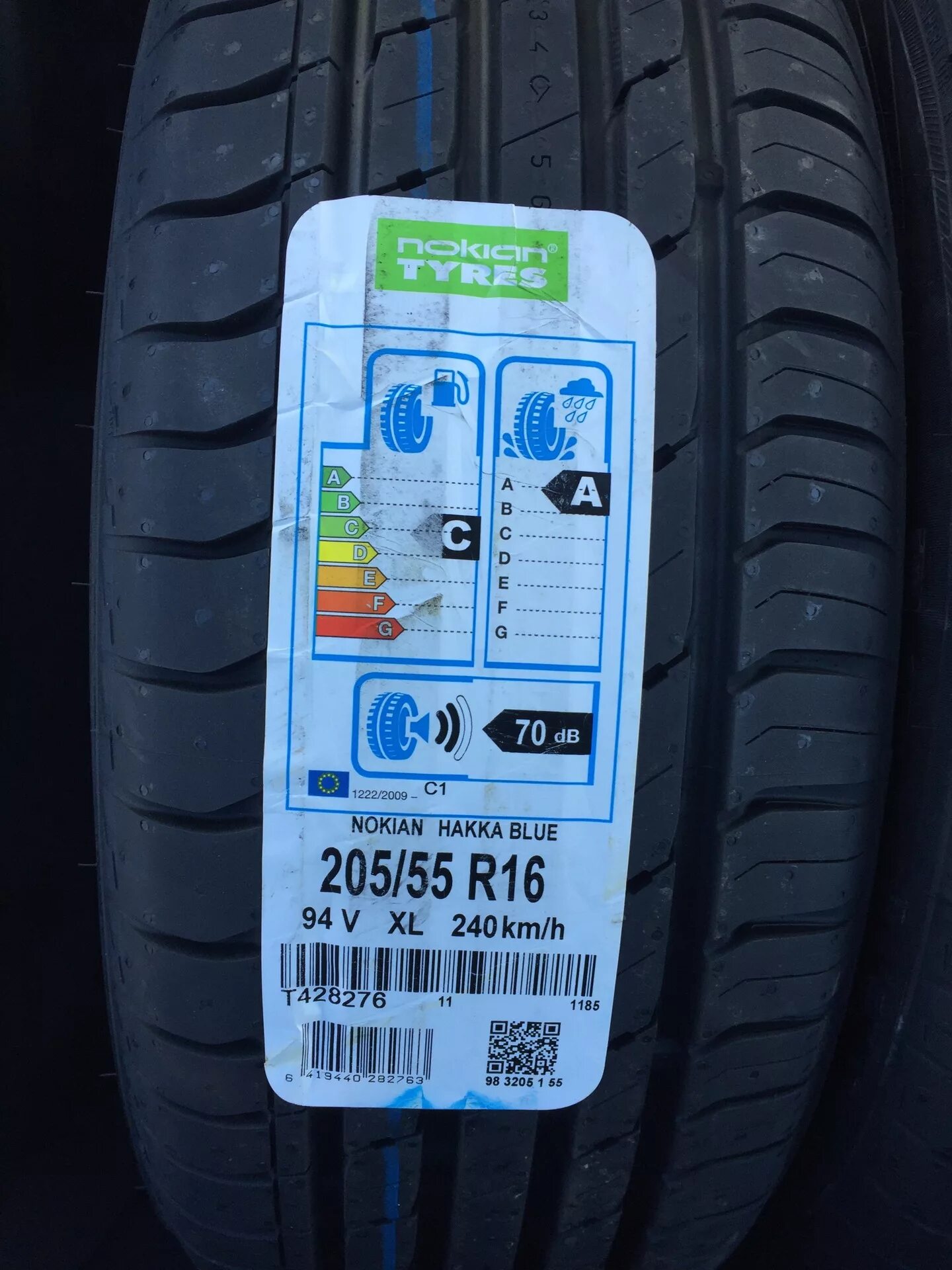 Nokian hakka green 3 205. Нокия Хакка Грин 3 205/55 r16. Nokian Hakka Blue 3 205/55 r16 94v. Nokian Hakka Blue 205/55 r16. Nokian Hakka Blue 3 евроэтикетка.