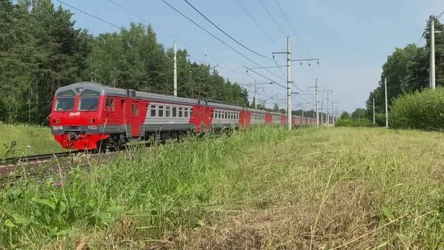 Эр2к-980 яхрома. Электричка крутое апрелевка. Апрелевка станция электрички. Электричка крутое апрелевка. Электричка крутое апрелевка.