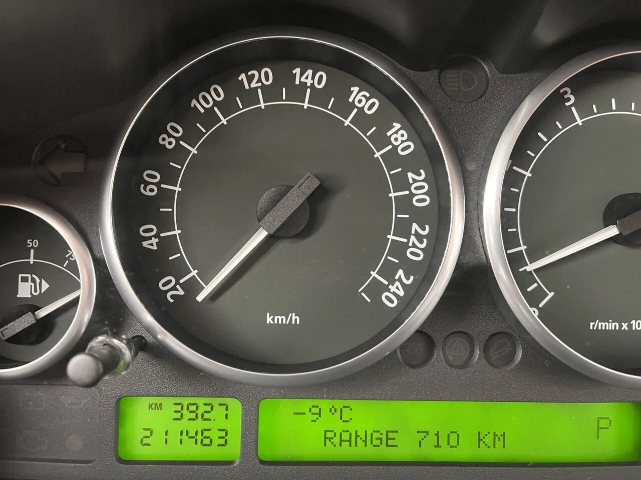 4 дизель расход. Rover расход топлива. Land rover range rover sport расход топлива. Расход рендж ровер 4. Расход топлива range rover land rover.