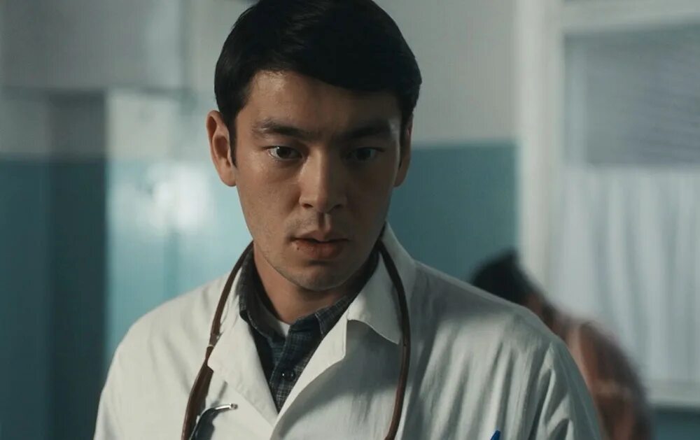 Кирсан аюшев нулевой пациент. Кто такой нулевой пациент. Нулевой пациент 2022 постер. Аскар ильясов нулевой пациент. Кто такой нулевой пациент.