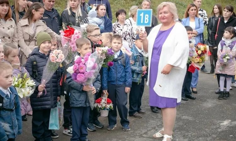 Новости соликамска на сегодня. Школа 4 Соликамск. Первоклассник года 2024 Пермь. Школа 16 Соликамск учителя. Школа в Березняках.