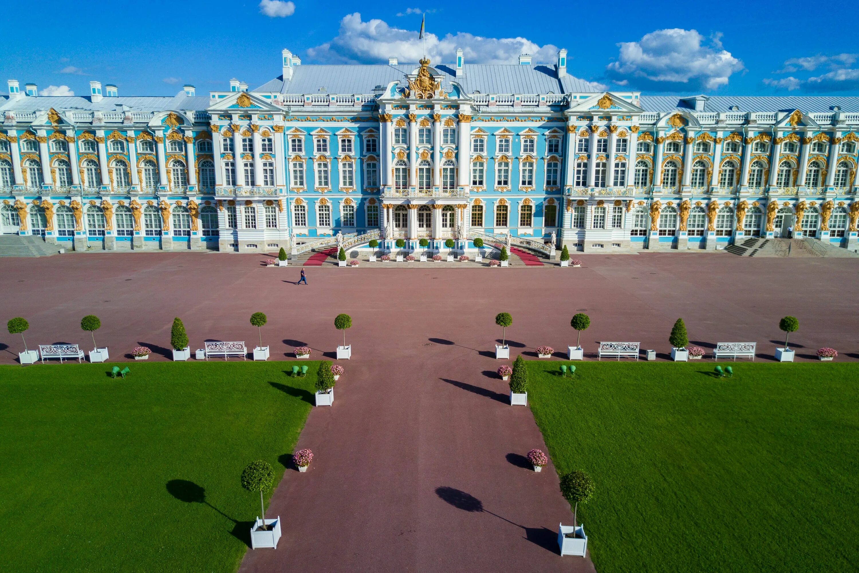 Парадный плац. Царское село (музей-заповедник). Музей-заповедник Царское село Екатерининский дворец. Екатерининский дворец в Царском селе. Парадный плац Екатерининского дворца в Царском селе.